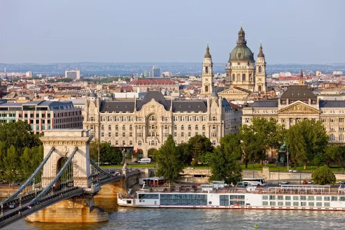 7 Days Hungary Tour Package from Pakistan