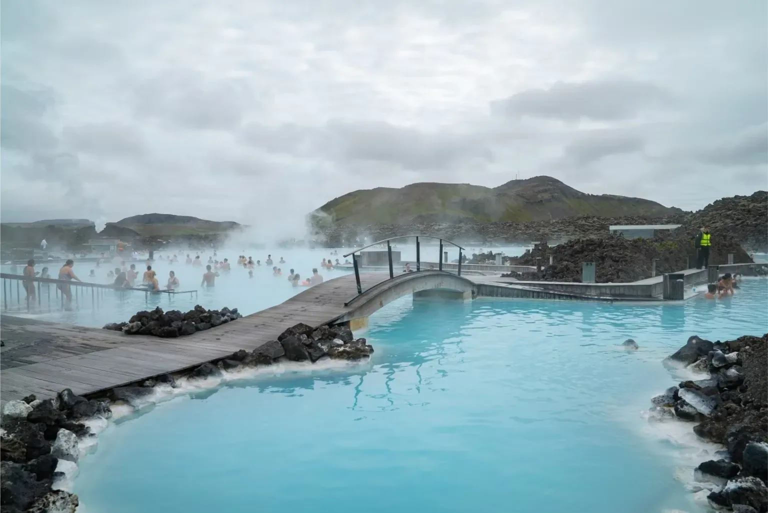 8 Days Iceland Tour Package from Pakistan