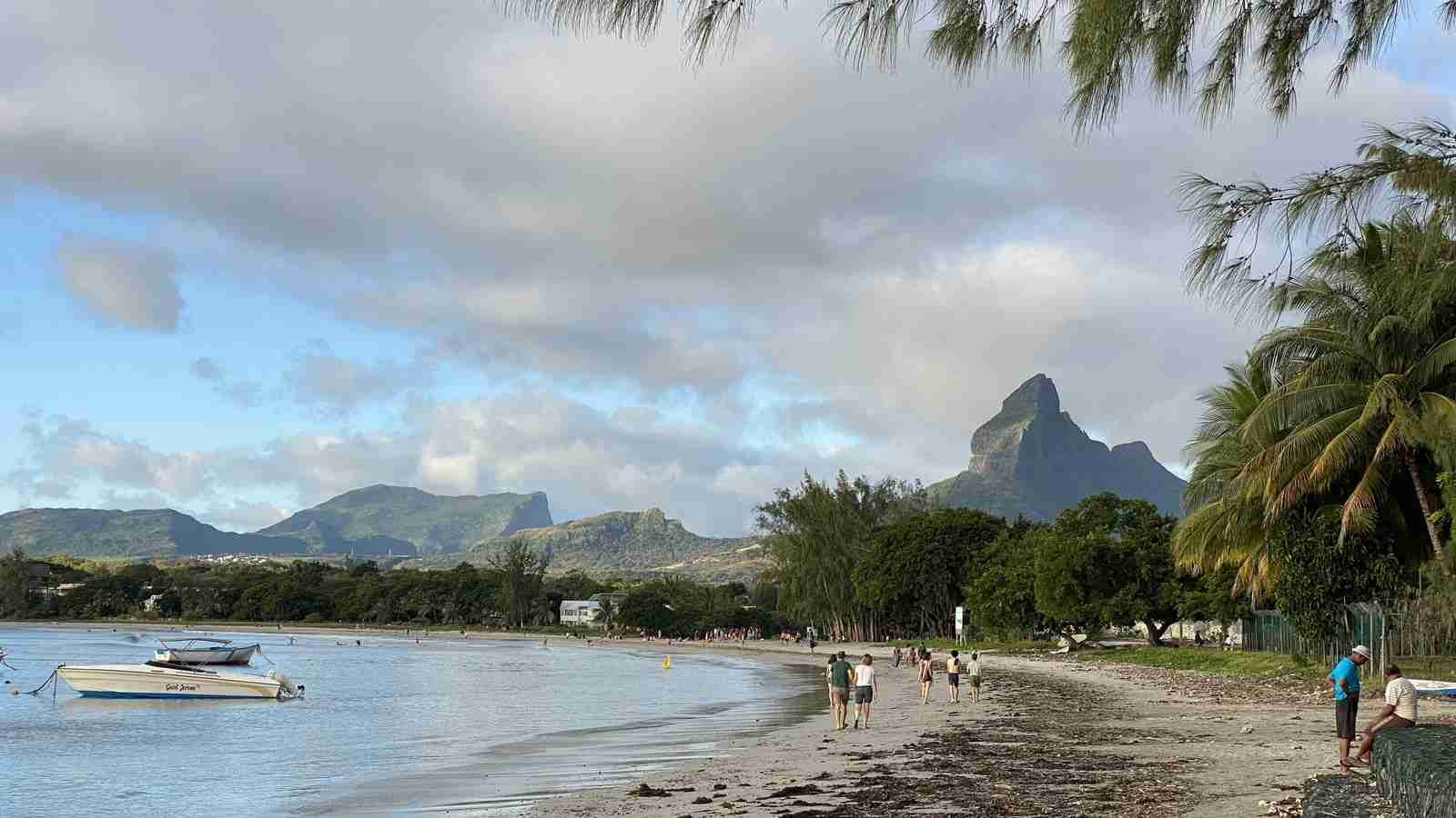 Mauritius Honeymoon Package
