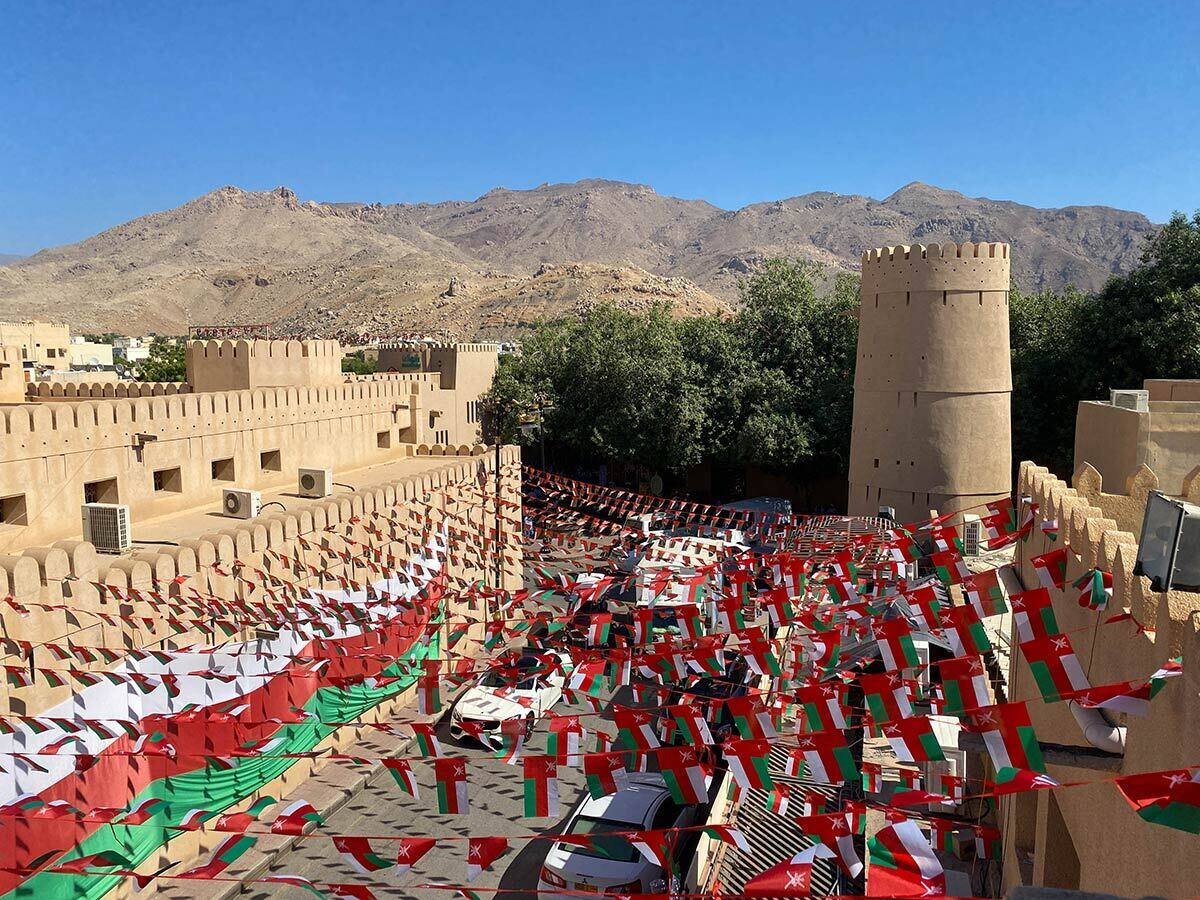 Luxury Oman Tour Package