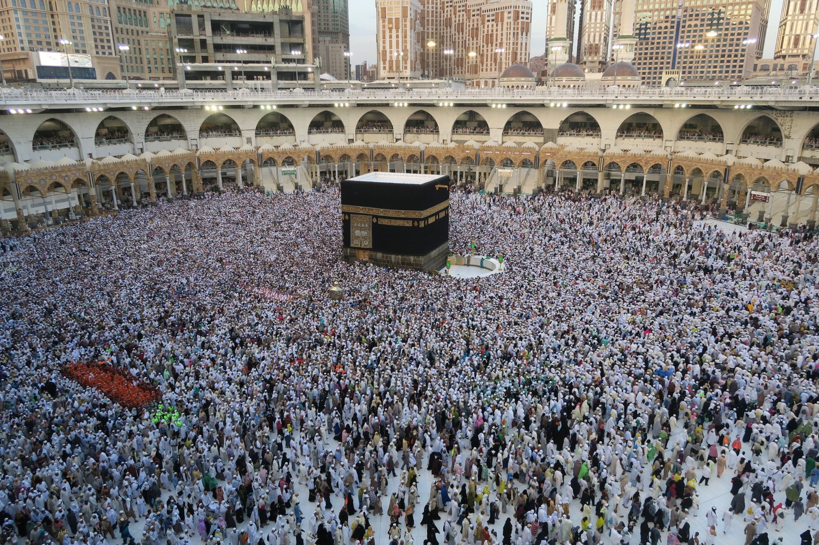 Kaaba at Masjid al-Haram in Makkah — Umrah Packages from Karachi