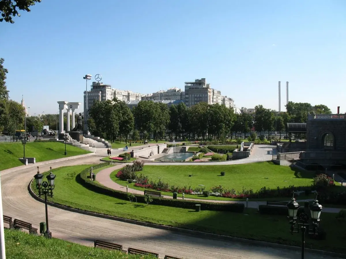 Russia Honeymoon Package from Pakistan
