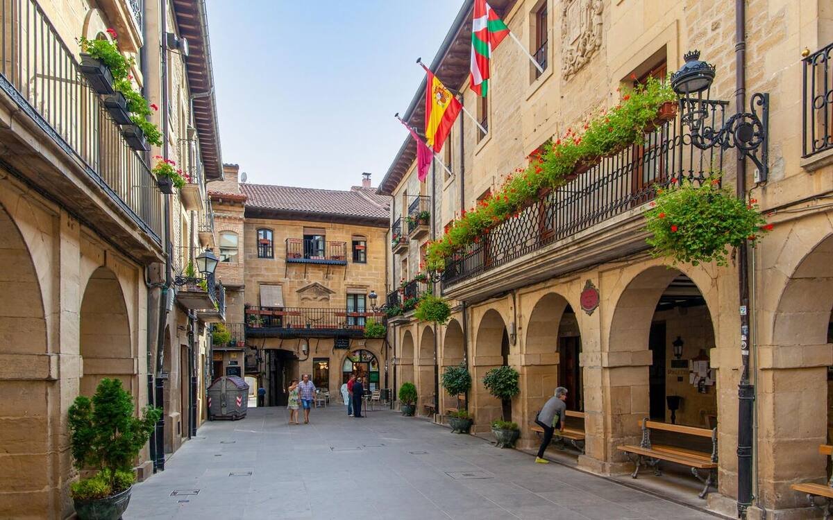Spain Honeymoon Package from Pakistan