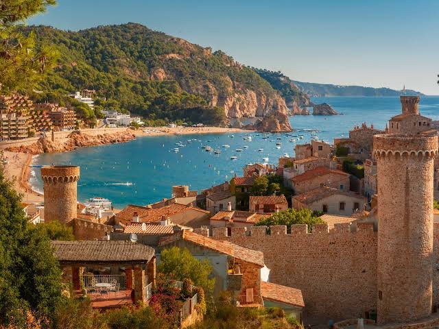 8 Days Spain Tour Package from Pakistan
