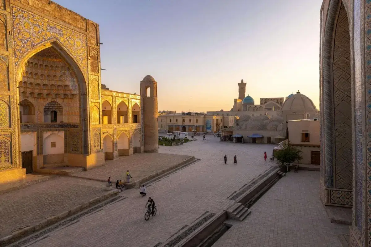11 Days Uzbekistan Tour Package