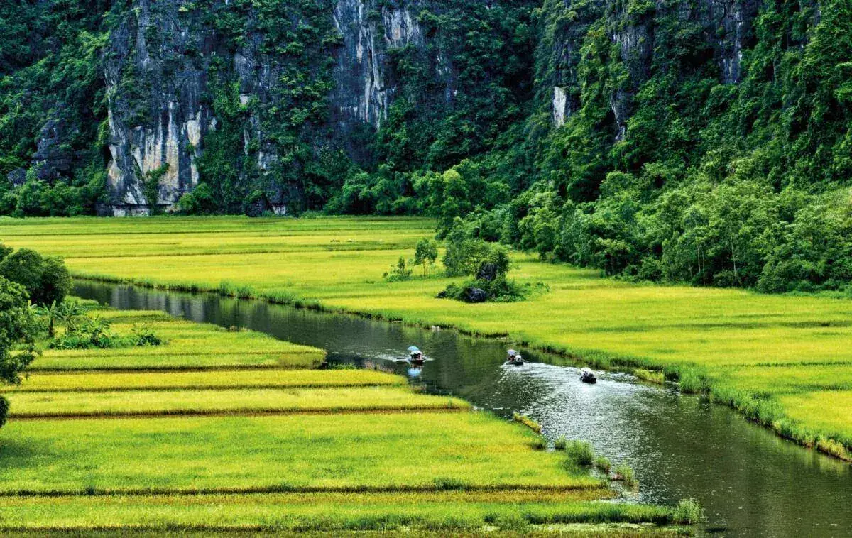 Luxury Vietnam Tour Package